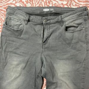 Sold 🛑 Old Navy Rockstar Jeans